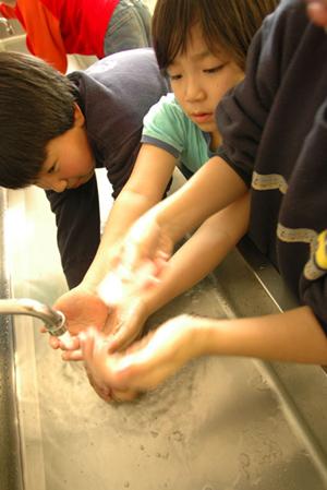 東京で歌手デビューを目指す方へお勧めの音楽専門学校